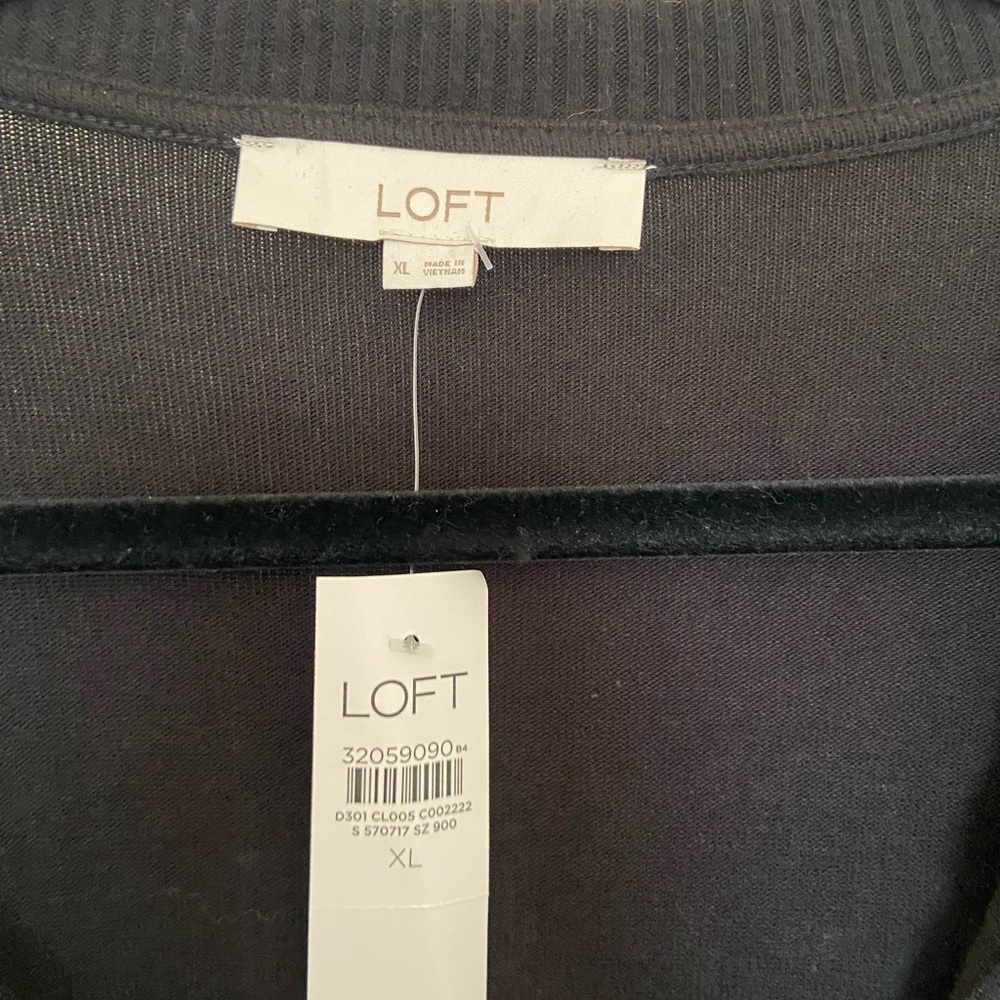 New with tag - Loft vneck sweater - Picture 3 of 5
